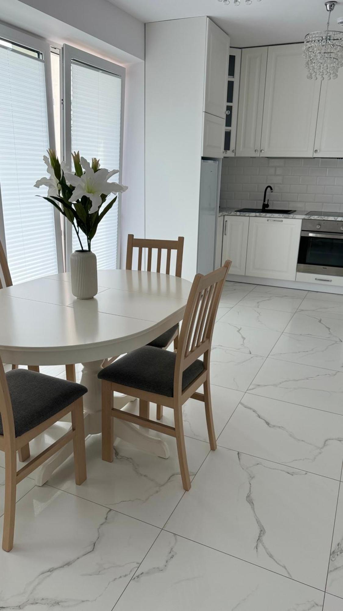 Apartament Grojec Esterno foto